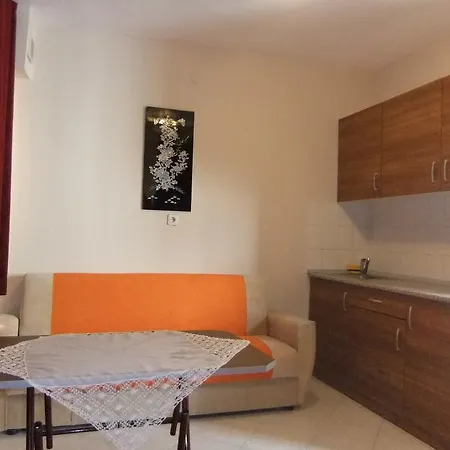 Cevdet Apart 4 Apartamento