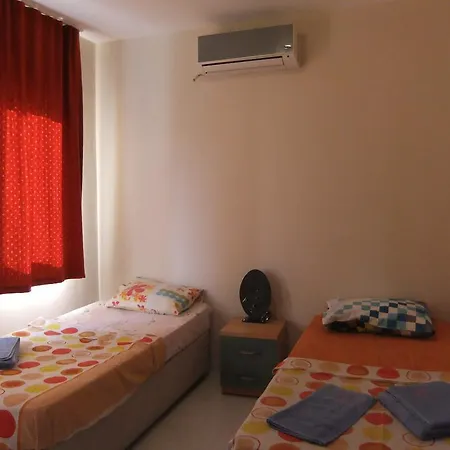 Cevdet Apart 4 Apartamento